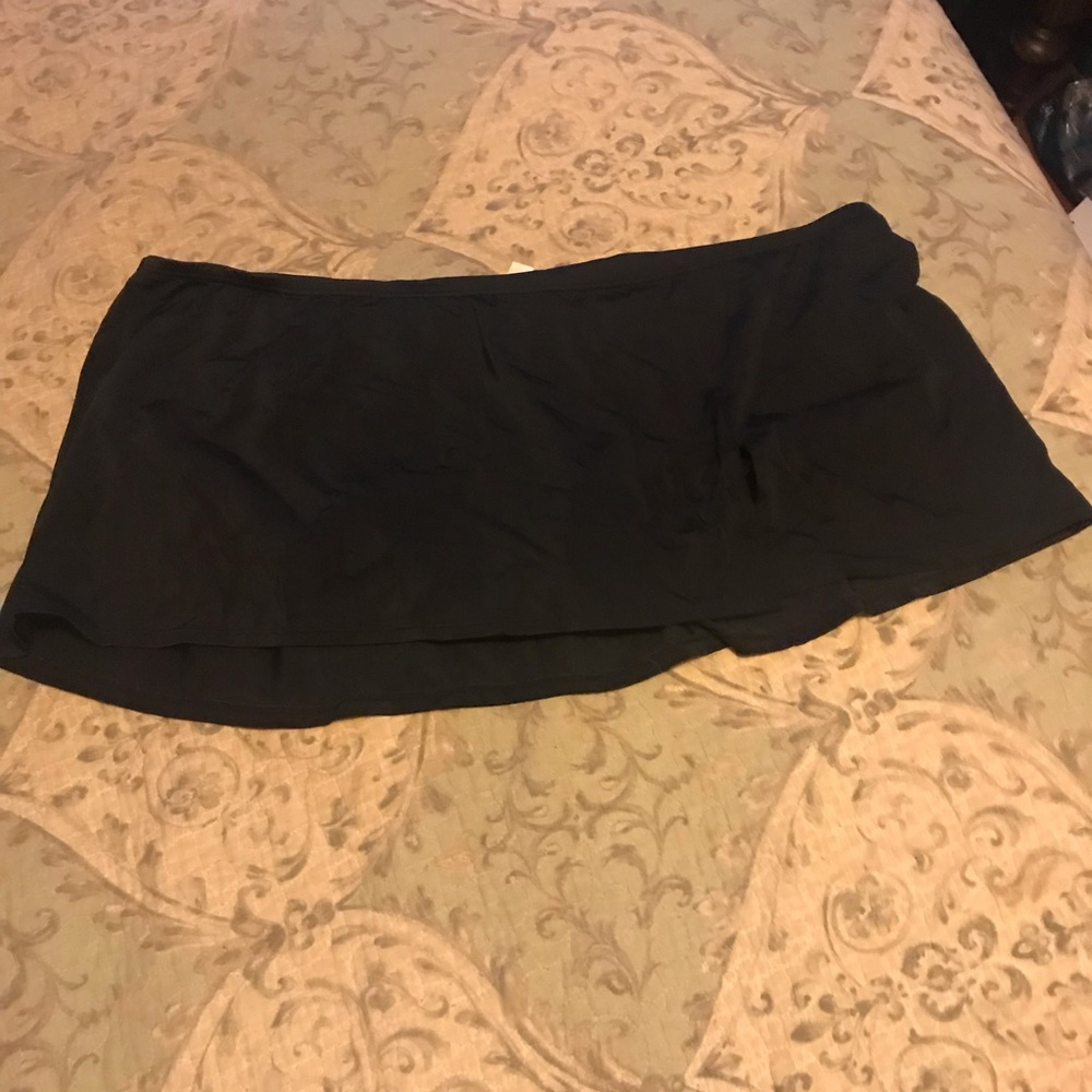 Black bathing suit skirt